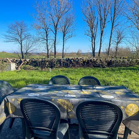 בית נופש Les Mures - Maison De Campagne, Calme, Familiale, Vue